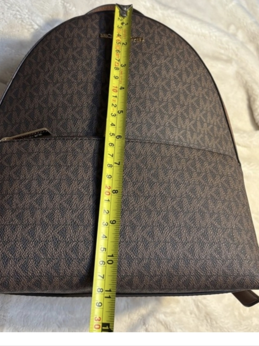 Michael Kors Brown Tan Signature Crossbody with Gold Hardware Accent - Picture 7 of 7